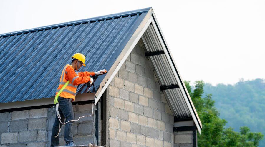 Expert top industrial roofings services in Hyde Park, VT